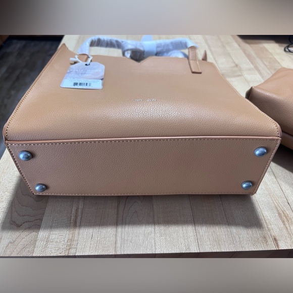 Pixie Mood Tan Tote and Pouch Set - Picture 2 of 6